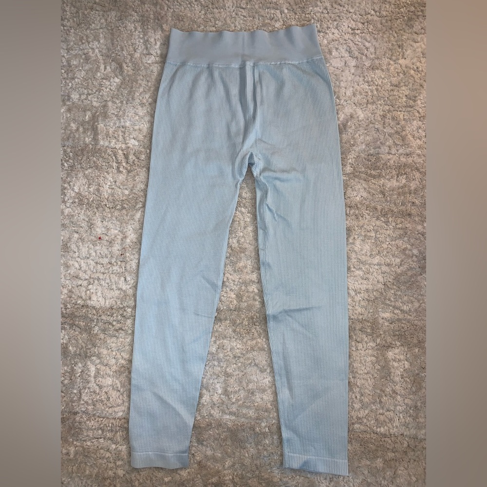 SO legging size medium NWOT